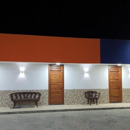 Suítes Flecheiras Exterior foto